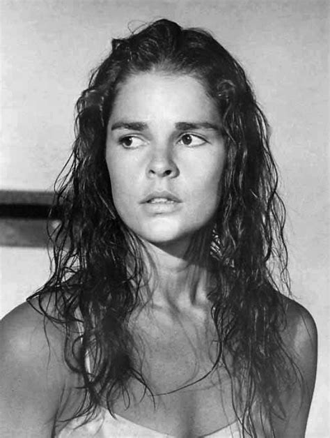 ali macgraw wikipedia